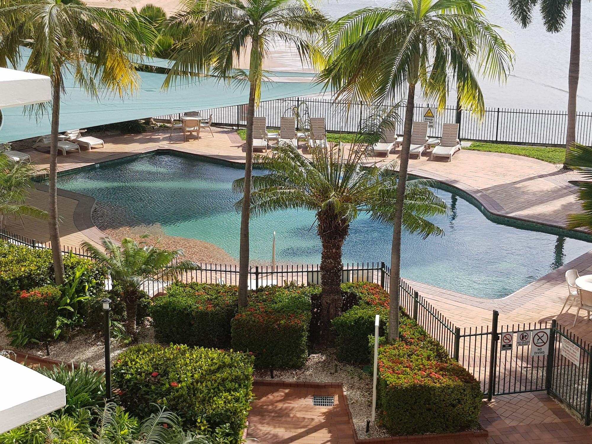 Mariners North Holiday Apartments Townsville Bagian luar foto