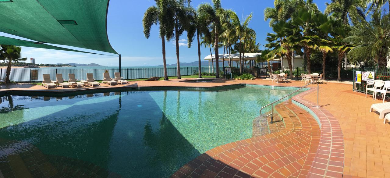 Mariners North Holiday Apartments Townsville Bagian luar foto