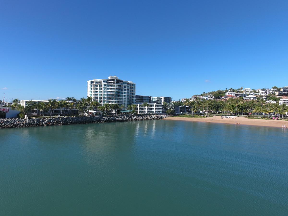 Mariners North Holiday Apartments Townsville Bagian luar foto