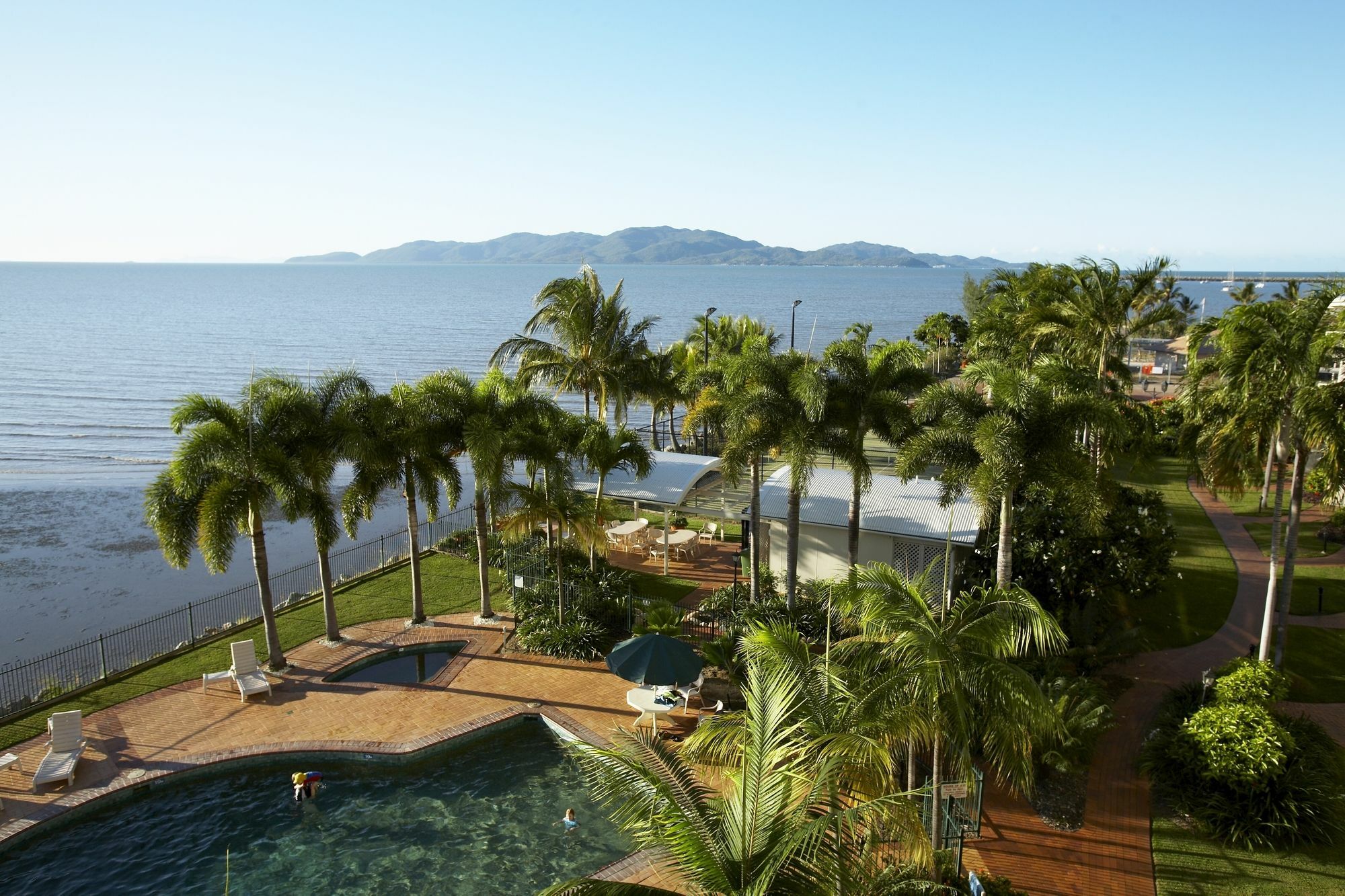 Mariners North Holiday Apartments Townsville Bagian luar foto