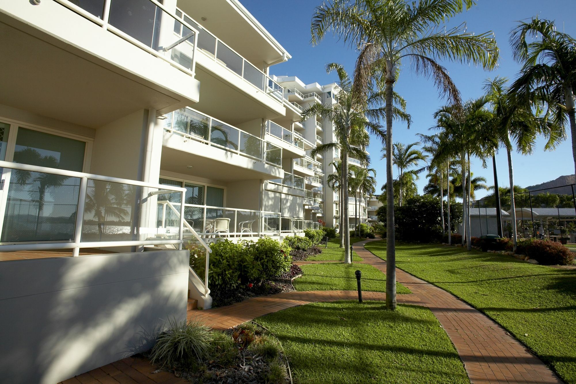 Mariners North Holiday Apartments Townsville Bagian luar foto