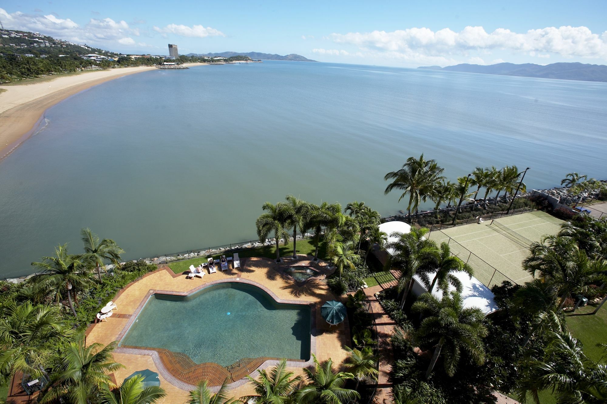 Mariners North Holiday Apartments Townsville Bagian luar foto