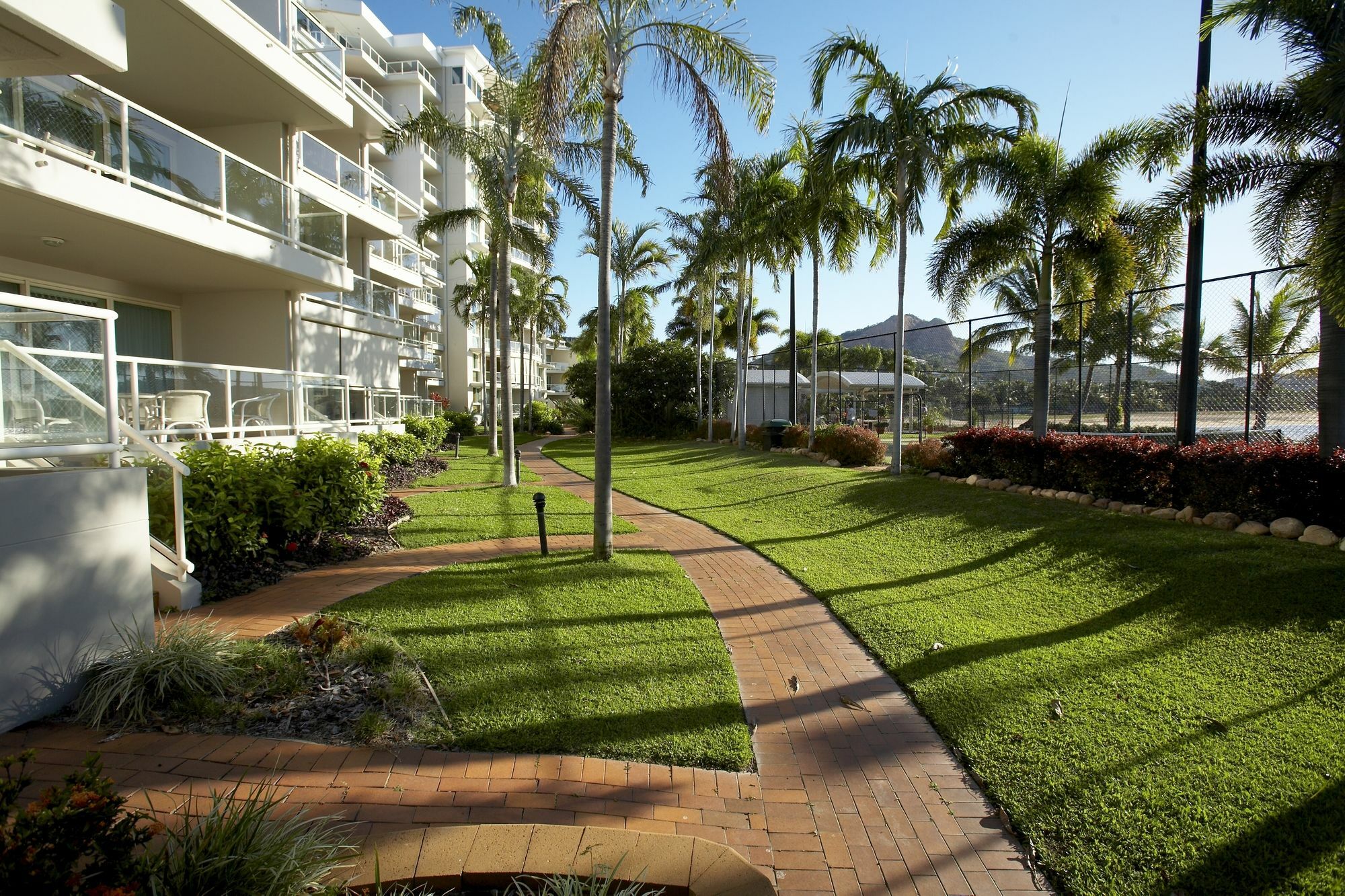Mariners North Holiday Apartments Townsville Bagian luar foto